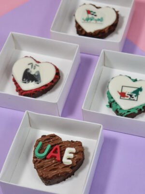 UAE mini heart brownie box