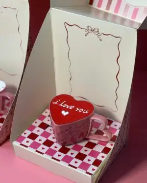 Valentines heart cake mug – I love you design