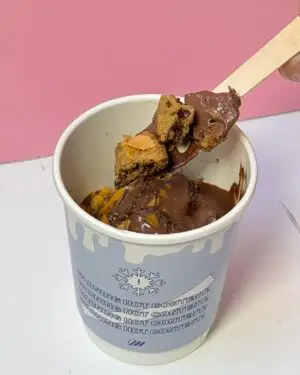 Molten cookie cup