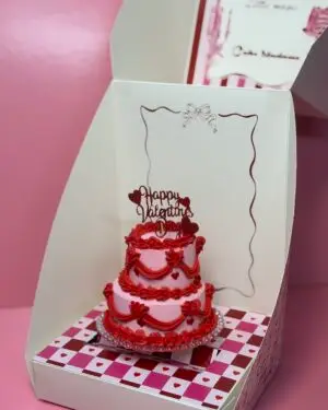 Valentines cake ( V17 )