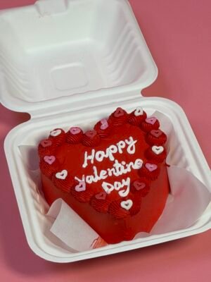 Valentines cake ( V18)