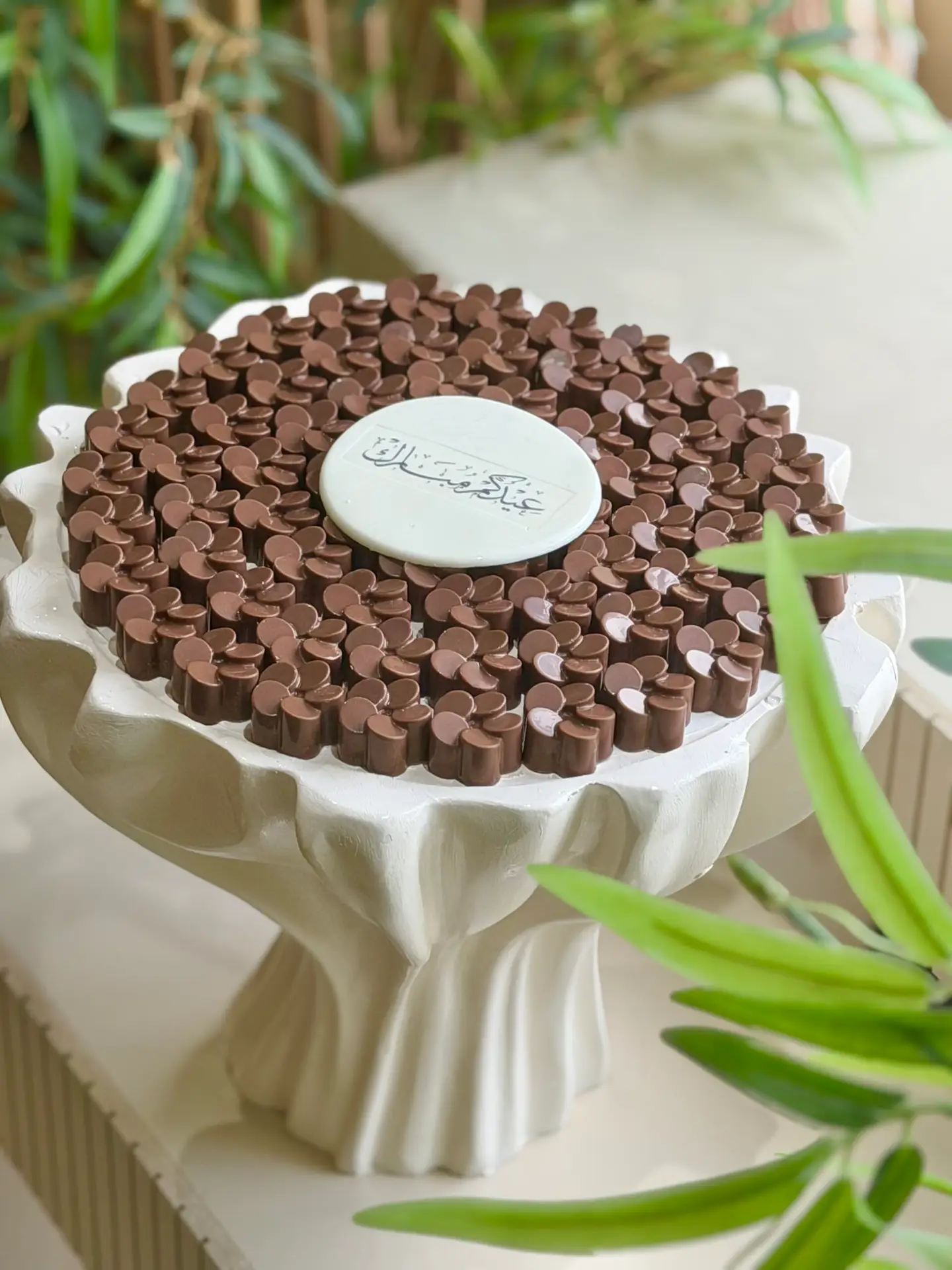 White elegant Eid tray 4